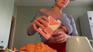 10. sexy breakfast
