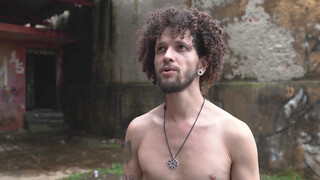 9. Arty nude photoshoot