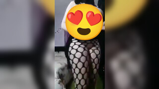 9. Arabic woman dancing ????????????