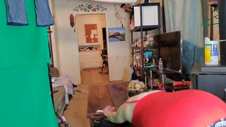 4. Cleaning girl