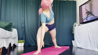 5. Loose crop top yoga downblouse ✨ (2:16, 3:02)