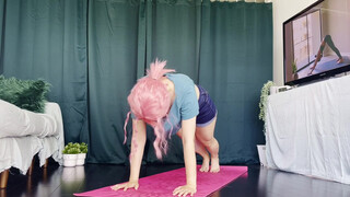 9. Loose crop top yoga downblouse ✨ (2:16, 3:02)