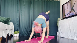 10. Loose crop top yoga downblouse ✨ (2:16, 3:02)