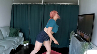 2. Loose crop top yoga downblouse ✨ (2:16, 3:02)