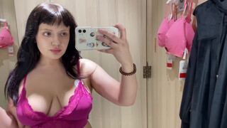 8. Avanie – see through at 0:15