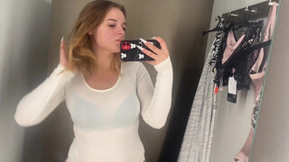 6. This cameltoe is goergous