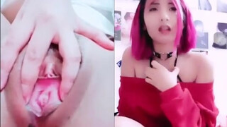 9. Live-stream idol and her private clips