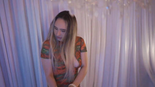 2. Fashion film Pretty little things model Angie. 0:50