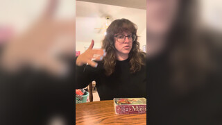 1. Preggo tarot reader slip at 00:32