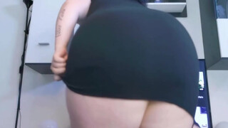 10. Upskirt twerk. pussy and asshole visible at 0:29 and more