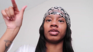 1. Nipple visible at 6:00. Would have liked it if she took real pictures…