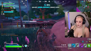9. FORTNITE STRIP CHALLENGE!