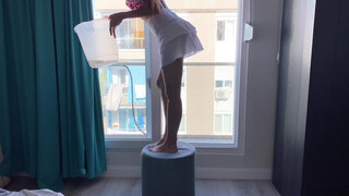 9. Nipple and pussy slip starting @1:22