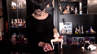 9. Playing with my new hentai figure: Miyo Lindbloom