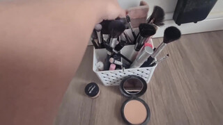 7. Mahzinha Santos | pussy in mirror 1:26 – 1:36, 1:57 – 2:29, 2:48 – 3:13, and 3:53 – 4:26