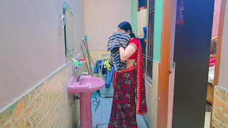 2. Sonraj real vlogs full hot saree vlogs