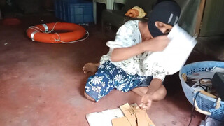 1. Crazy Pvlog full video 00.00 and downblouse with nipples start at 1.38