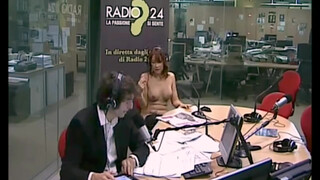 7. Radio 24 | webcam | nude | 13:46, 17:36