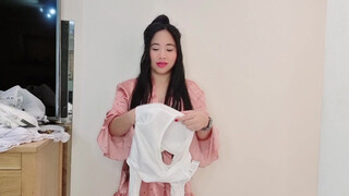 3. Shopping Try On Haul, Dress, Vest & Croptop Bundles (9:11)
