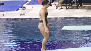 1. Sexy COllege Divers