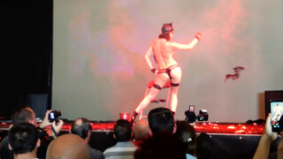 6. Catwoman strips (5:45, “Betty Benetti Catwoman Eropolis 2015 Tours”)