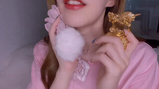 5. She puts her own panties in her mouth. Long ver. beautiful butt