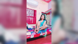 8. Rani’s vlog teasing with gown up