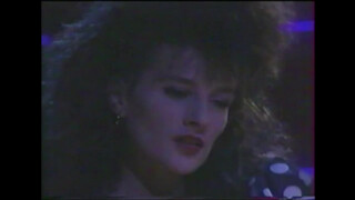 5. 80s big hair girl strips completely nude in “Narcisso Show – Les bonbons à la menthe 4/7”