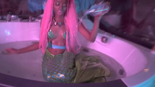 6. Ladi Earth, Baby Blue (video clip) nude, boobs, pussy, penis.