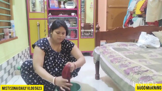 7. Misti sonai daily blog bbw cleaning floor and ass