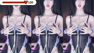 7. A sexy Chinese dancer naked booty dance(0:55-2:10)