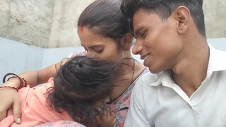 6. Wprincess vlogs downblouse