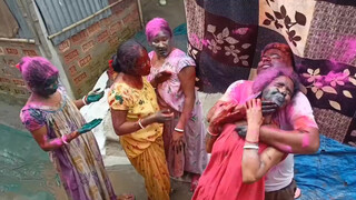 9. Holi everyone is braless shows at 7:40 in nighty