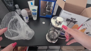 Mahzinha Santos | pussy in mirror 0:34 – 0:40, and 0:16 for a second