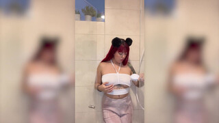 7. At 0:16 she show her boobs, I’m hard now…