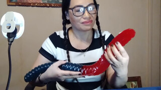 4. Gummy worm deep throat