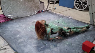 6. Behind the Scenes ???? of an Epic Bodypainting Shoot with French Model.