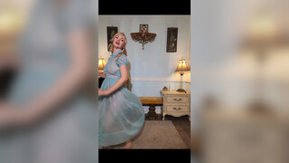 9. Dainty rascal dancing with Vintage late sheer chiffon Gown