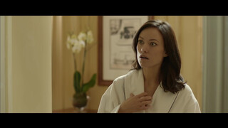 2. Olivia Wilde disrobes in front of Liam Neeson in a hotel hallway (boobs visible at 0:58)