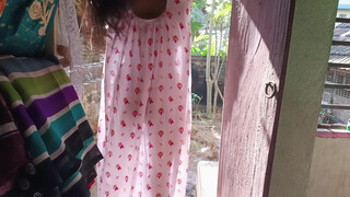 4. desi ARZ hot transparent boob at 00:25