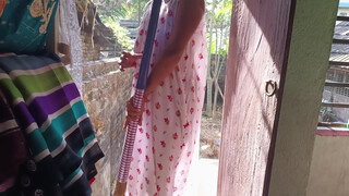 9. desi ARZ hot transparent boob at 00:25
