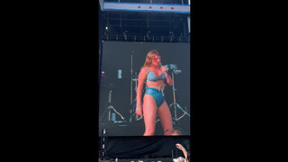 8. 1:41 Tove Lo flash at Lollapalooza