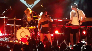 10. 3:03 Tove Lo flash