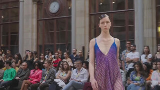 4. Sexy braless fashion catwalks