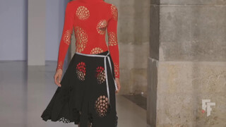 7. Sexy braless fashion catwalks