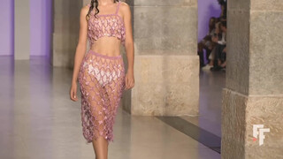 8. Sexy braless fashion catwalks