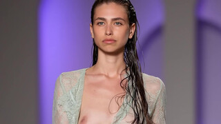 3. Sexy braless fashion catwalks