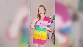 3. 00:49 – slow it down to 0.25 and see it ;)