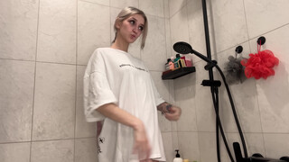 1. [4K] Transparent Clothes | Dry vs Wet Try-on Haul with Moonsi