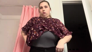 4. huge hangers vlogger 7:59